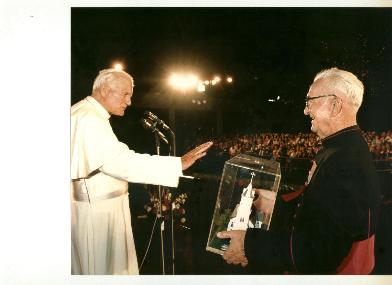John Paul II visits San Antonio