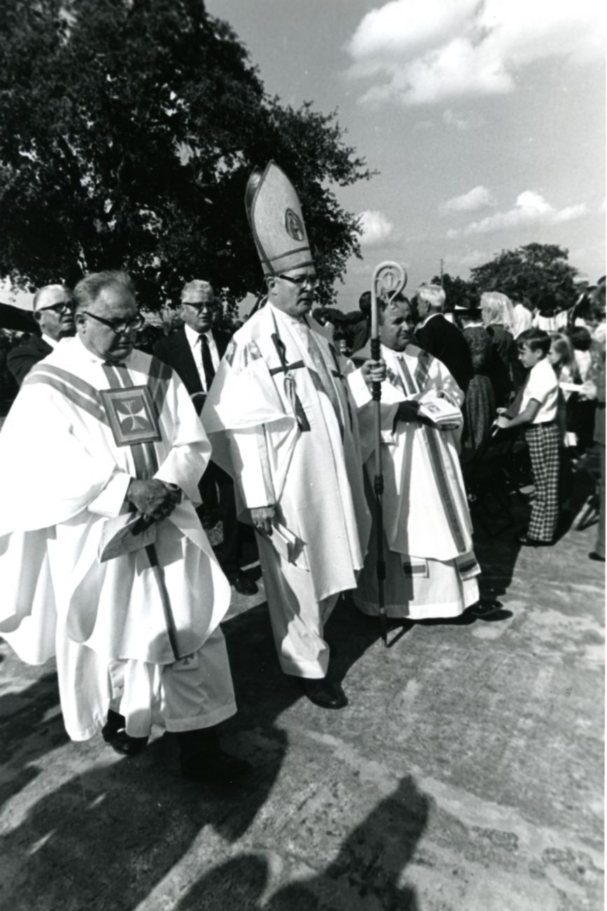 1974 Reinternment of Father Moczygemba at Panna Maria